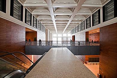 JRPG《三角战术》人物介绍视频 本尼迪克·帕斯卡